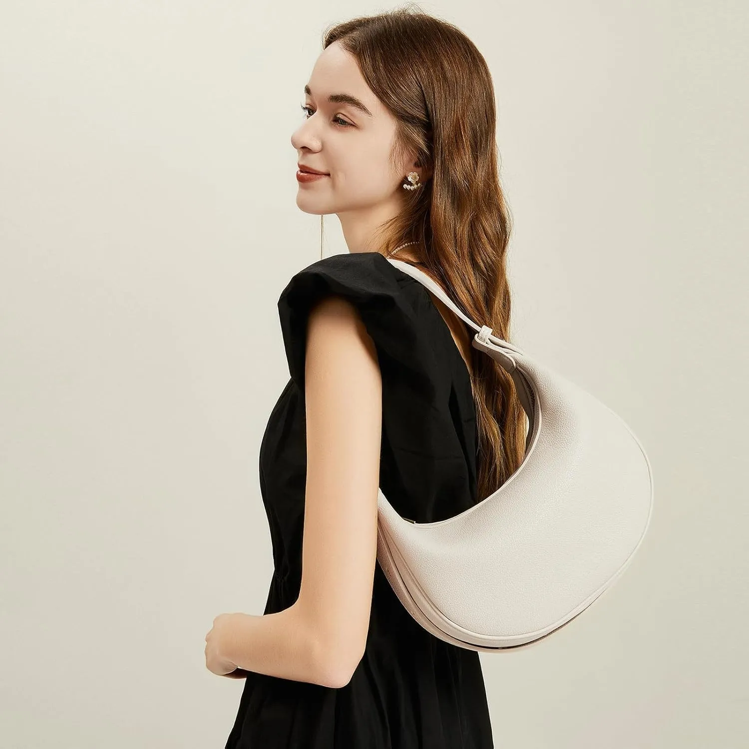 Crescent Shoulder Bag for Women Trendy Crossbody Hobo Purse Genuine Leather for Daily Wear