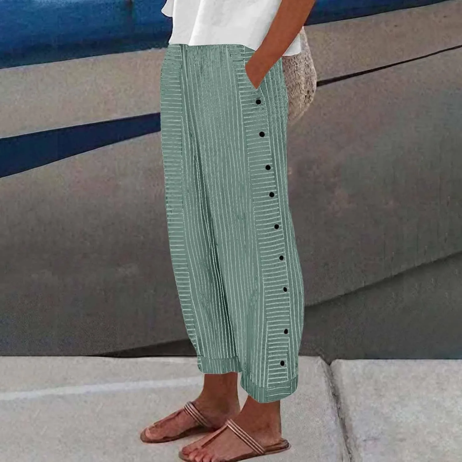 Cropped Linen Pants for Women Casual Straight Leg Elastic Waist Pants Stripe Print Beach Summer Pants with Pockets