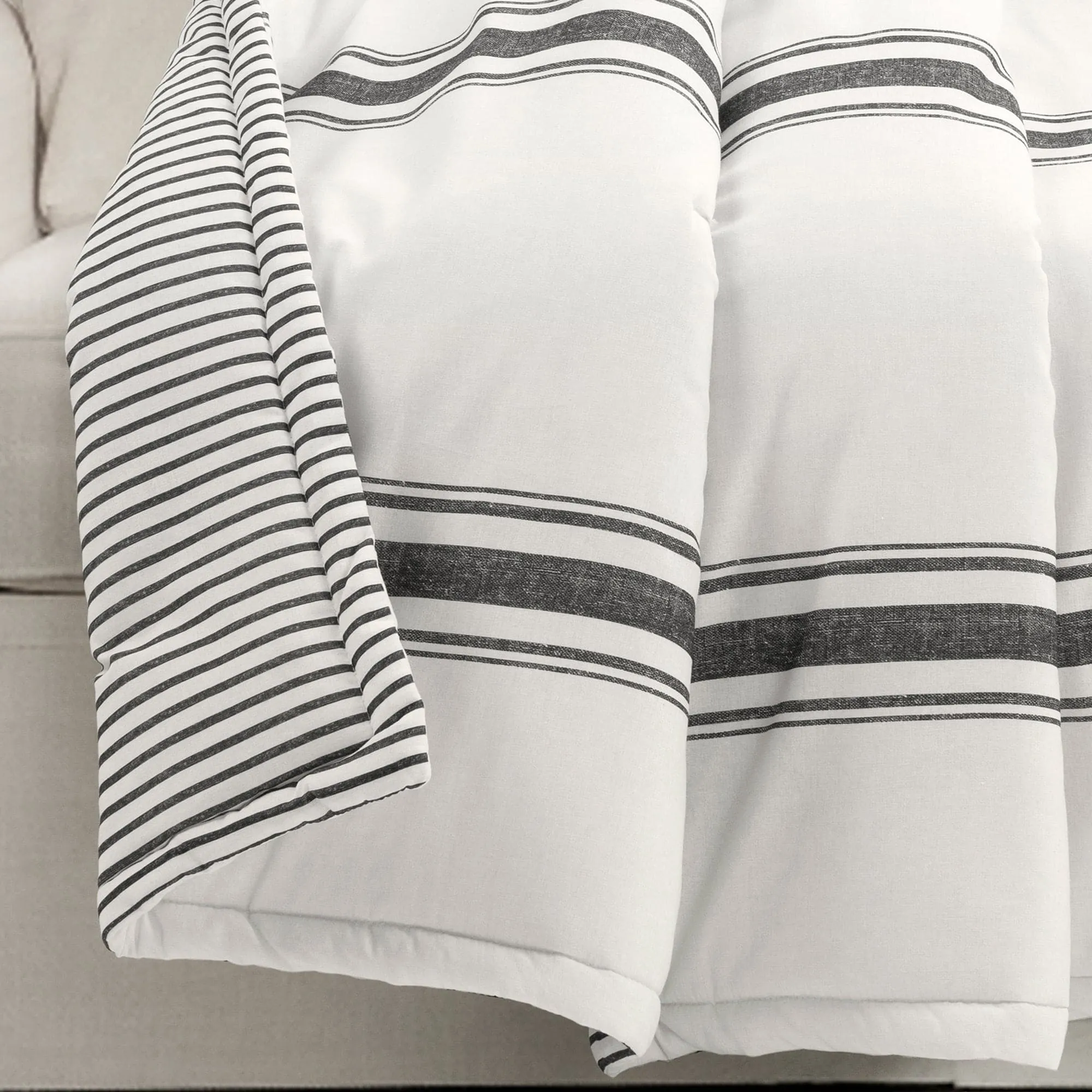 Farmhouse Stripe Throw Blanket