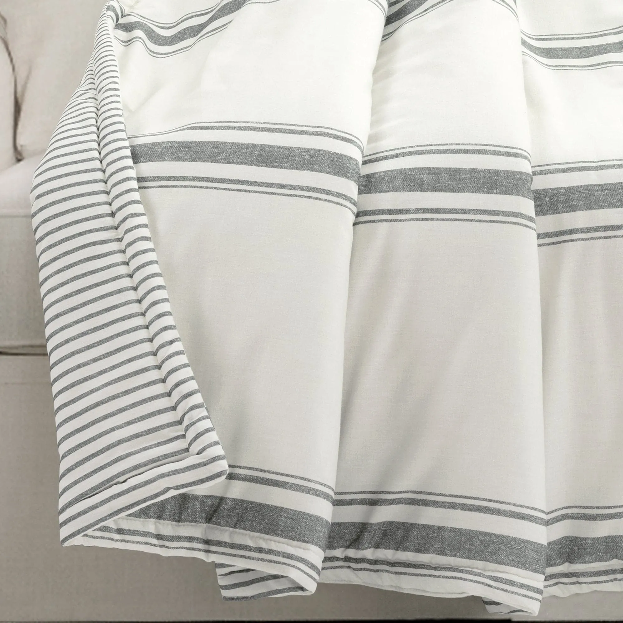 Farmhouse Stripe Throw Blanket