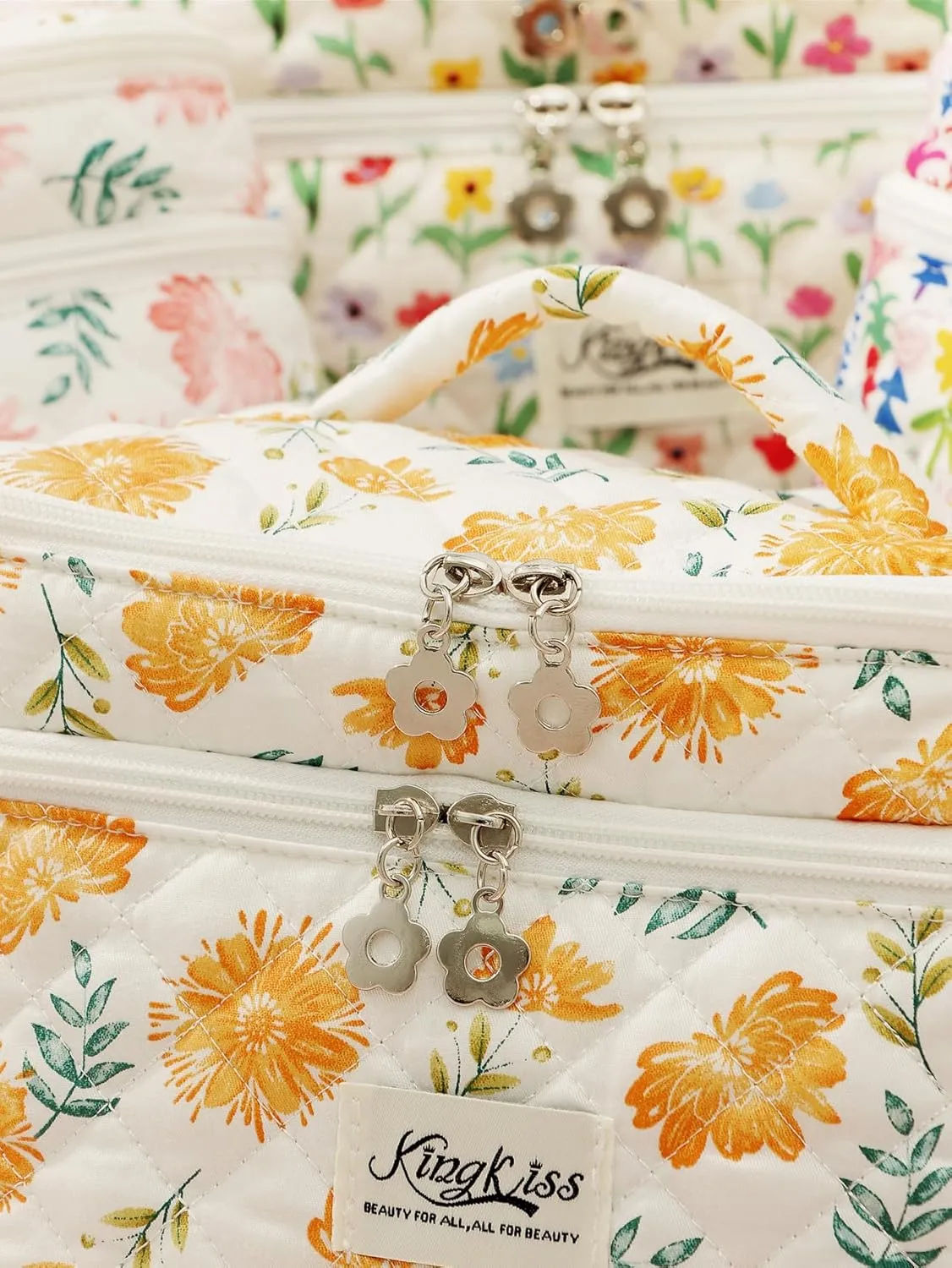Makeup Bag, Quilted Makeup Bag, Large Floral Cosmetic Bag for Women, Double Layer Coquette Aesthetic Floral Toiletry Organizer Cosmetic Bag, Cotton Floral Travel Toiletry Bag. (Yellow)