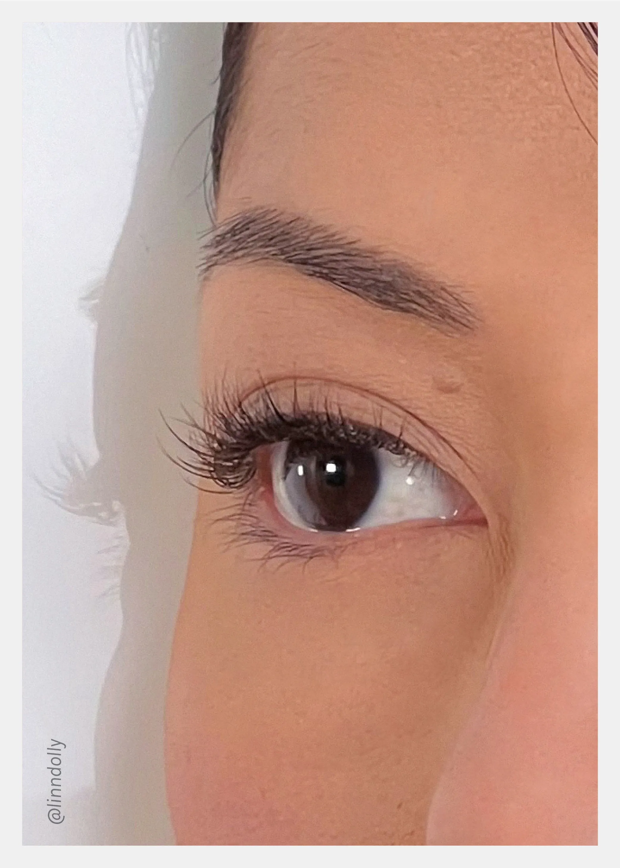 Nearly Naked Lashes – Elegant