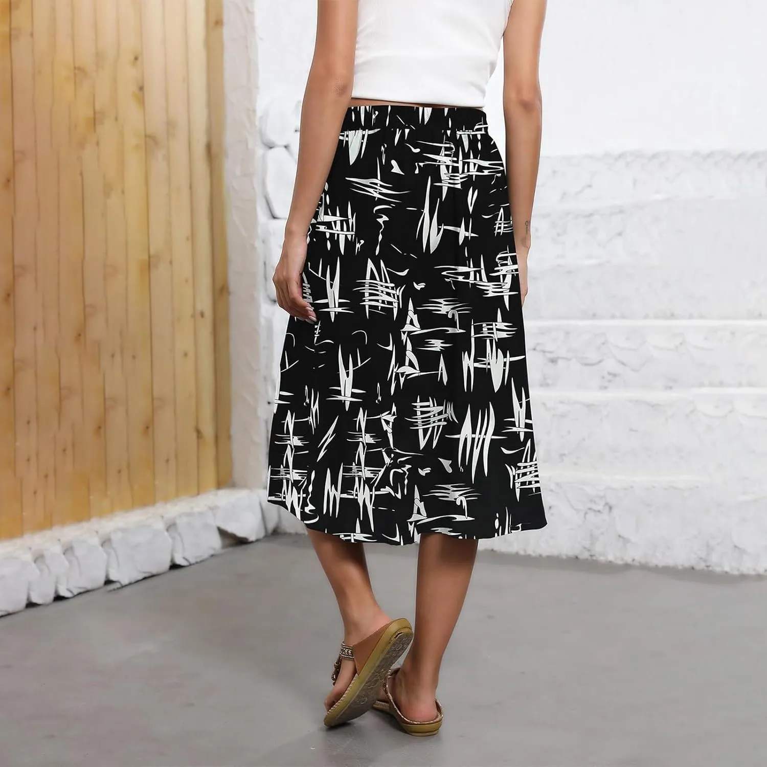 Summer Skirts for Women 2025 Midi Length Boho Floral Elastic High Waist Pleated A Line Skirts with Pockets Beach Coverups