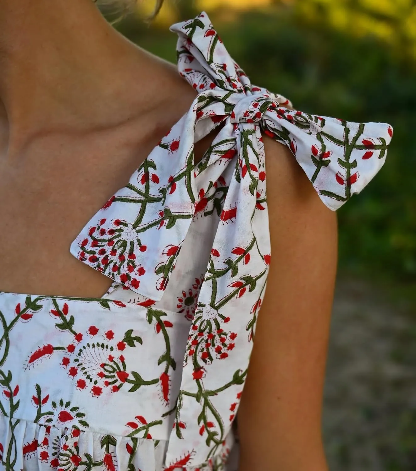 Women Floral Tie Shoulder Mini Dress Cute Square Neck Loose Fit Beach Short Dress Boho Summer Vocation Sundress