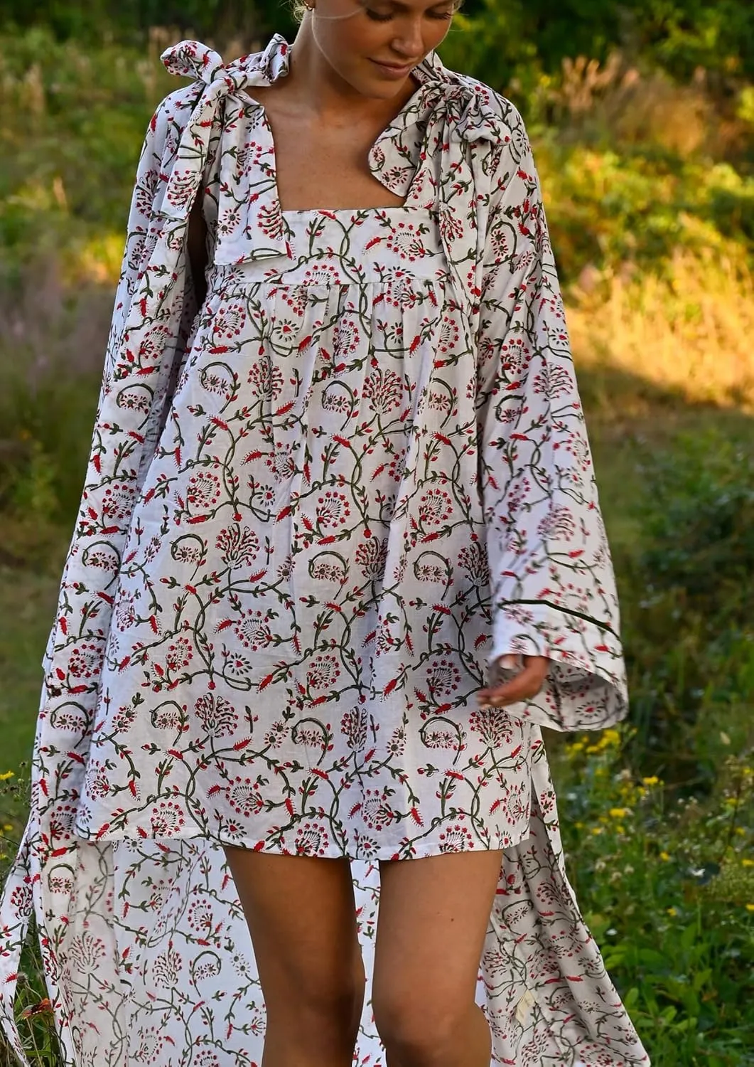 Women Floral Tie Shoulder Mini Dress Cute Square Neck Loose Fit Beach Short Dress Boho Summer Vocation Sundress